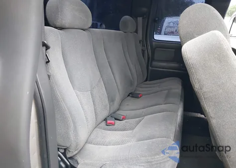 2004 Chevrolet Silverado 2500Hd Ls из США, поврежденный, VIN 1GCHK29U94E255902